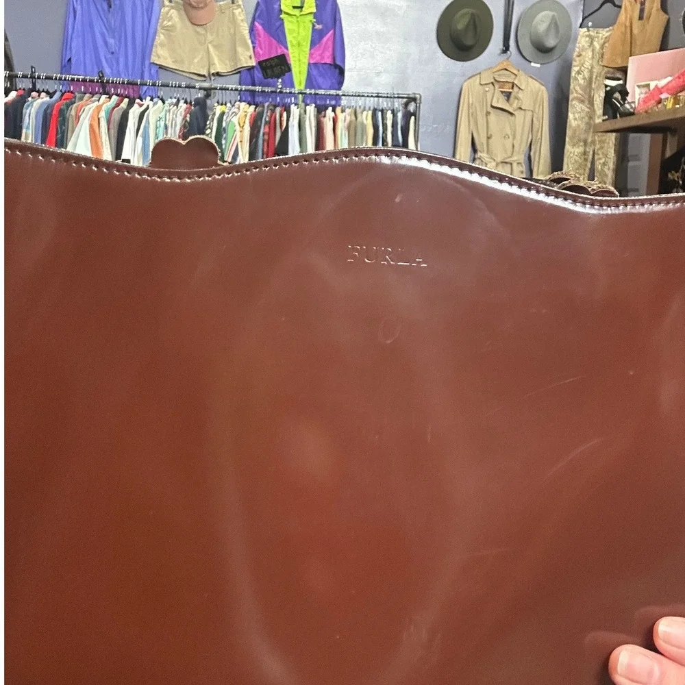 Furla Brown Leather Scalloped Tote Bag Made in Italy Vintage Minimalist Shoulder
